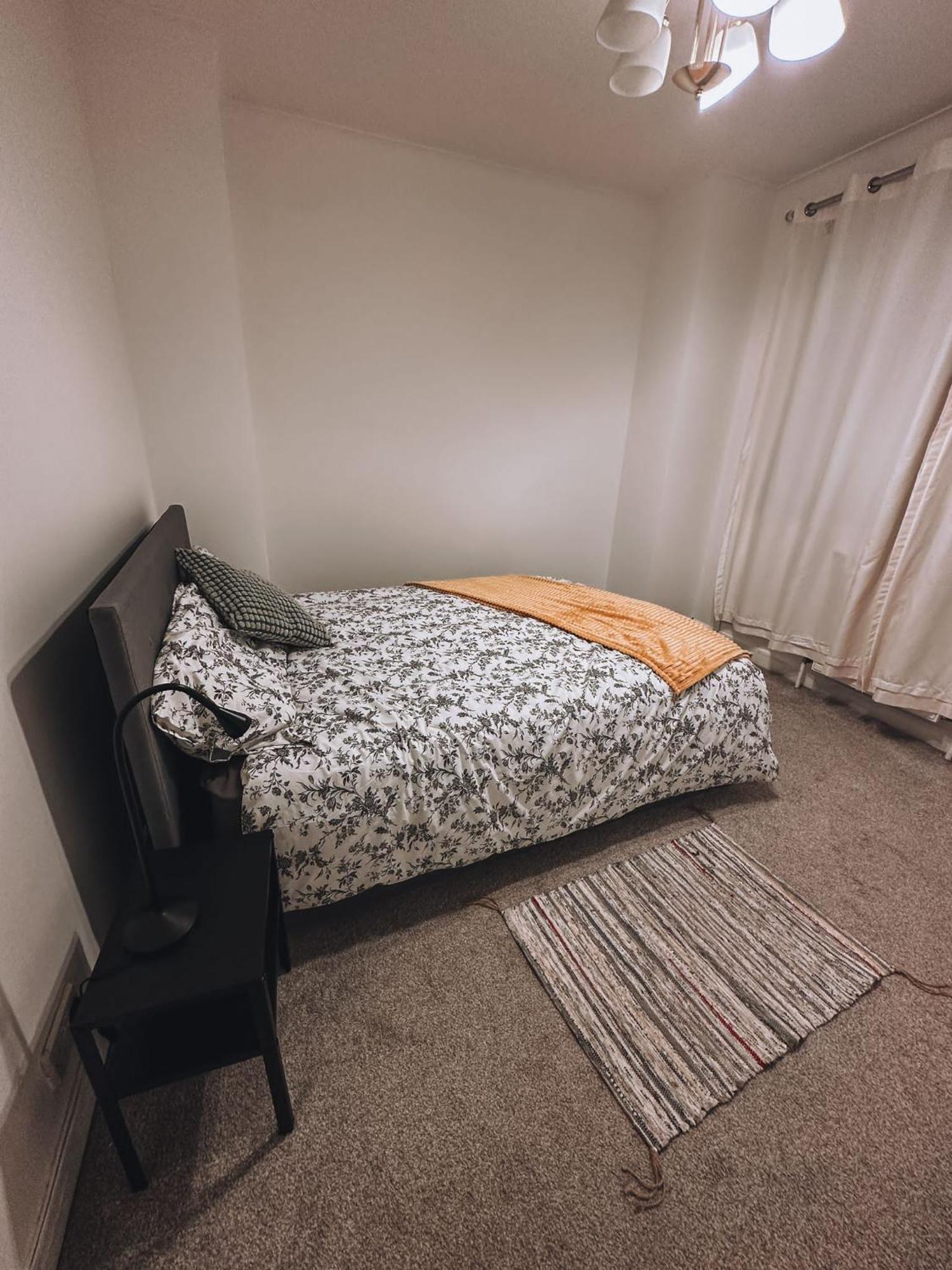 Cosy 2 Bedroom Apartment In Swiss Cottage. London Exteriör bild